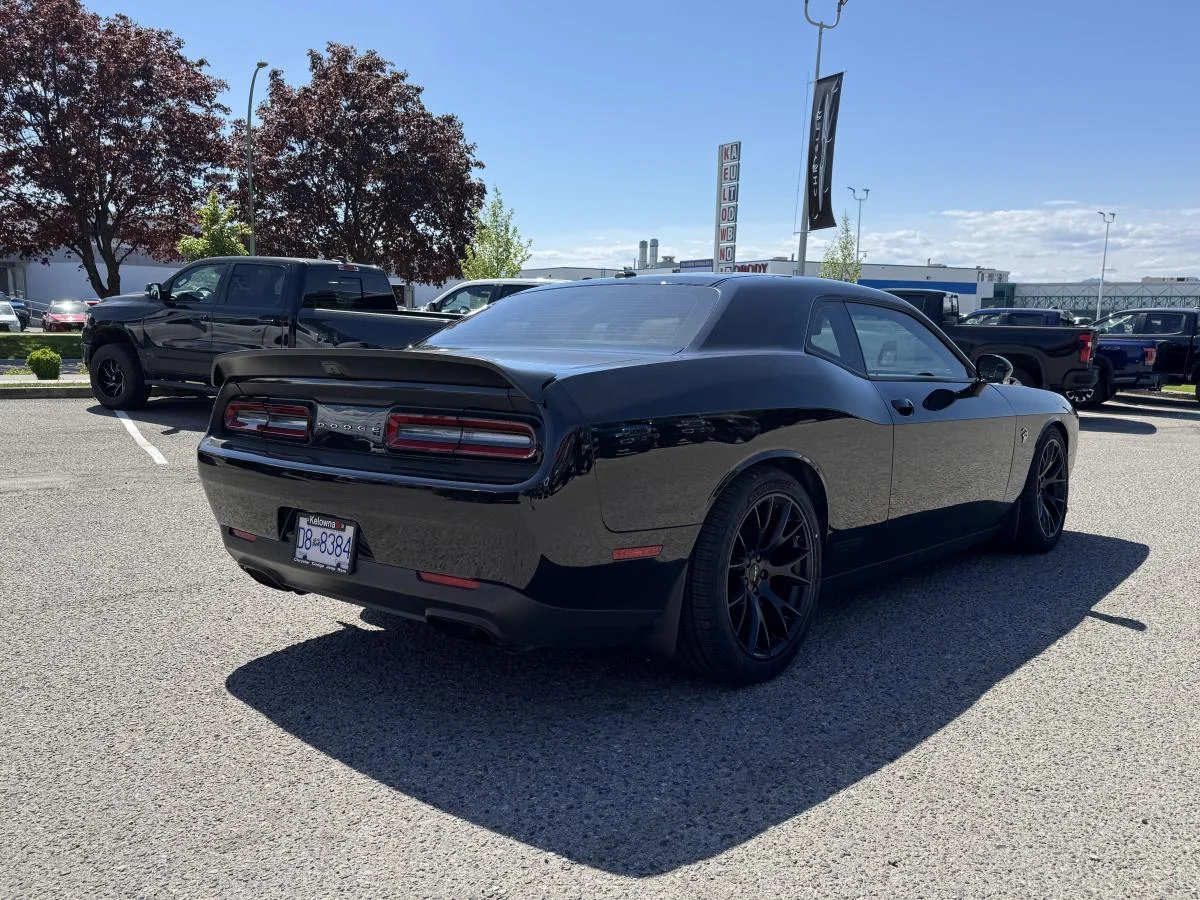 Used 2015 Black Dodge Srt Hellcat image 6