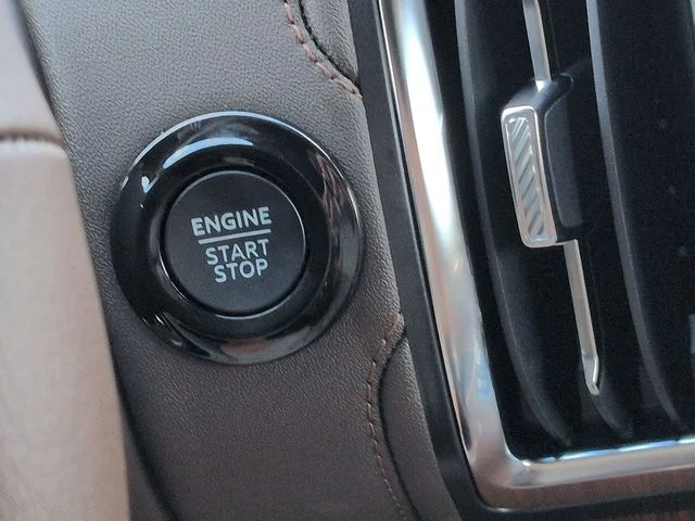 New 2027 Glacier Gray Metallic Tri-Coat Ford King Ranch® image 28