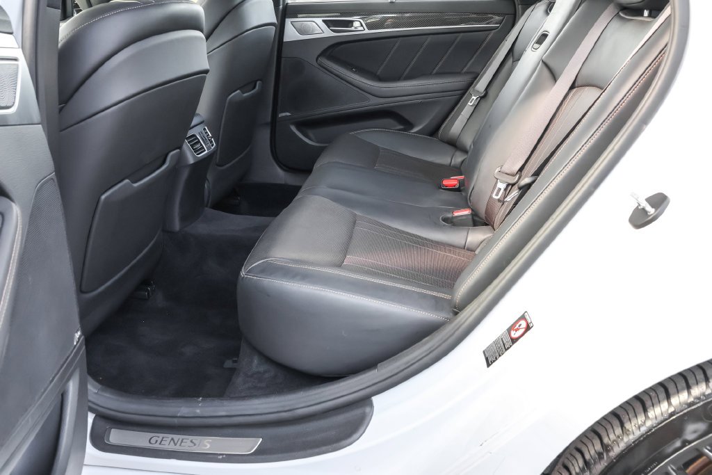 Used 2020 Silver Genesis 3.3T Sport image 37