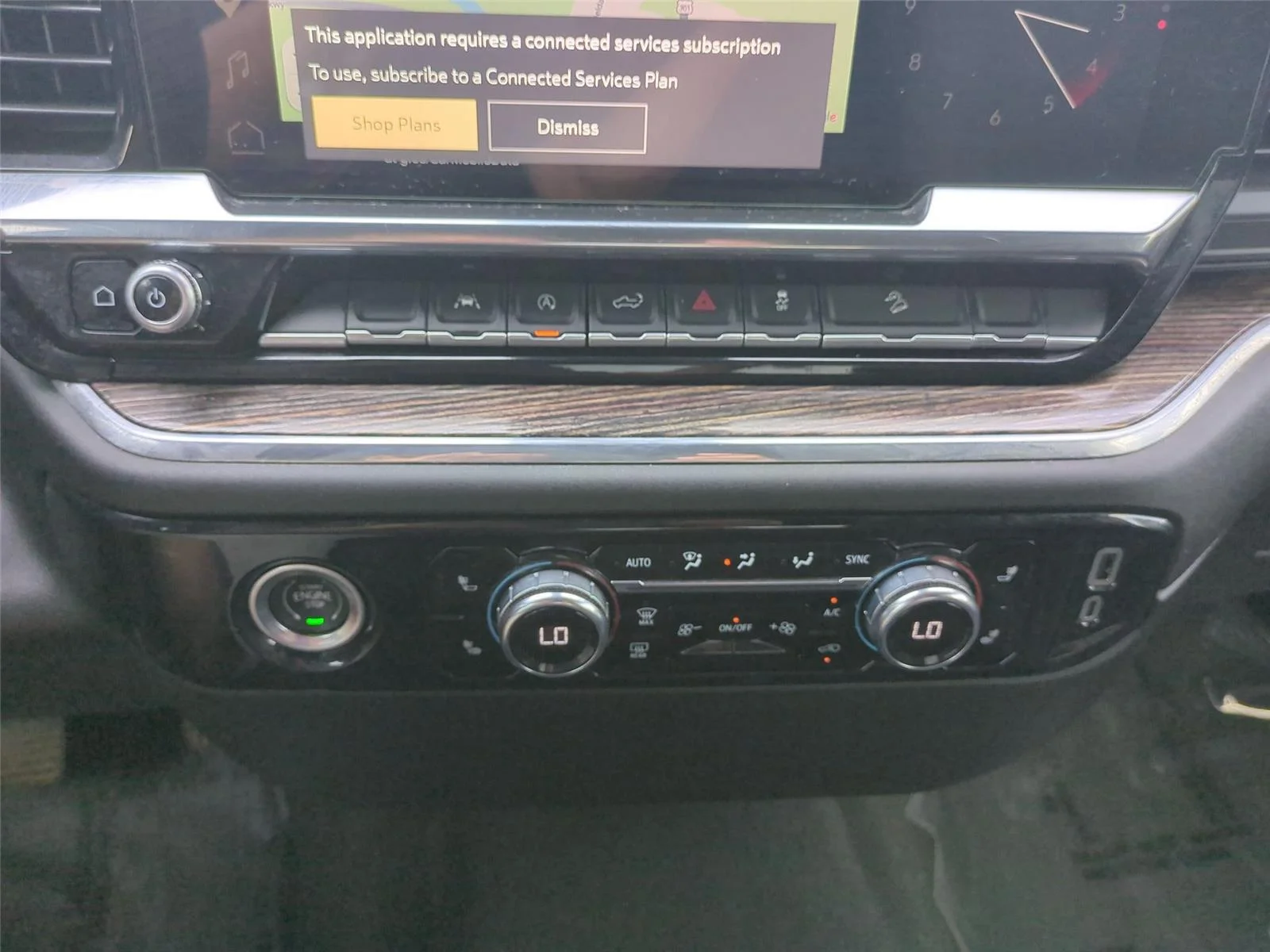 Used 2024 Onyx Black GMC Elevation image 28