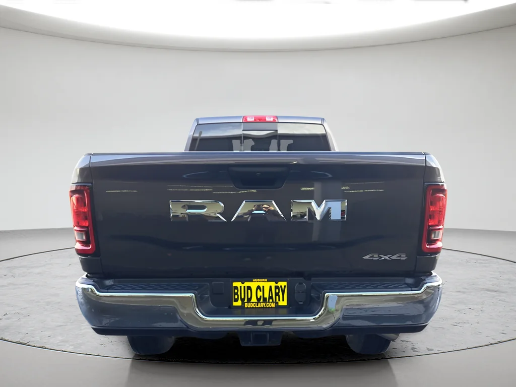 New 2026 Granite Crystal Metallic Clear-Coat Exterior Paint RAM Tradesman image 6