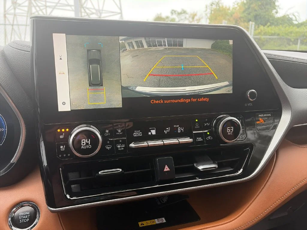 Used 2023 Black Toyota Platinum image 24