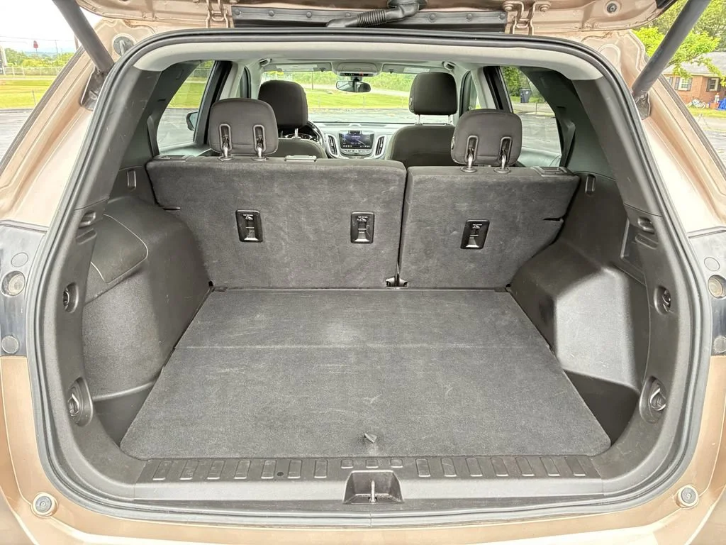 Used 2019 SANDY RIDGE METALLIC Chevrolet LT image 19