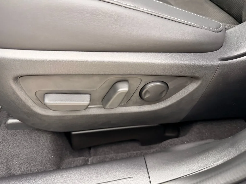 New 2026 Jet Black Mica Mazda 2.5 S Preferred AWD image 16