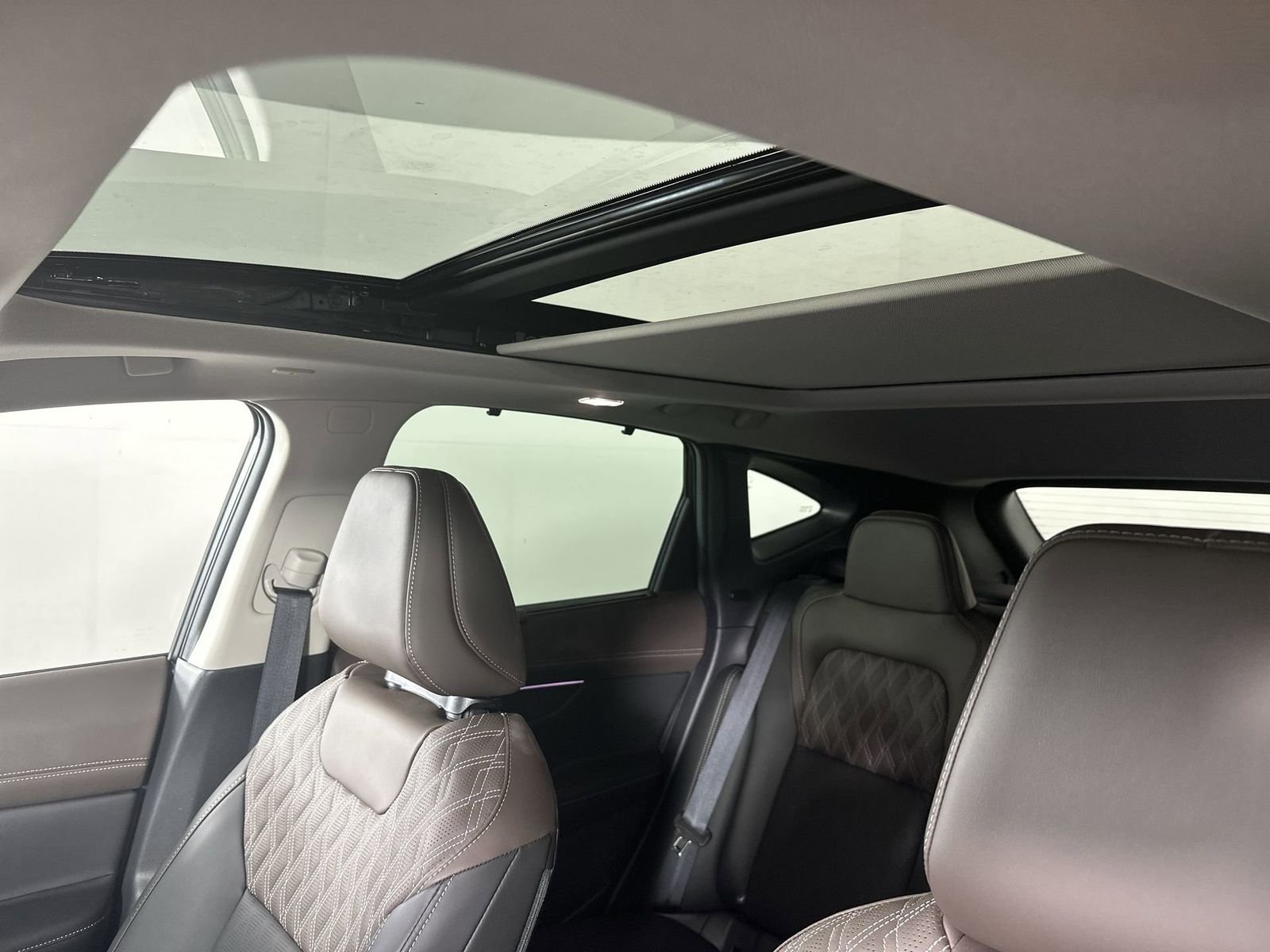 2025 Nissan Murano Platinum - Photo 22