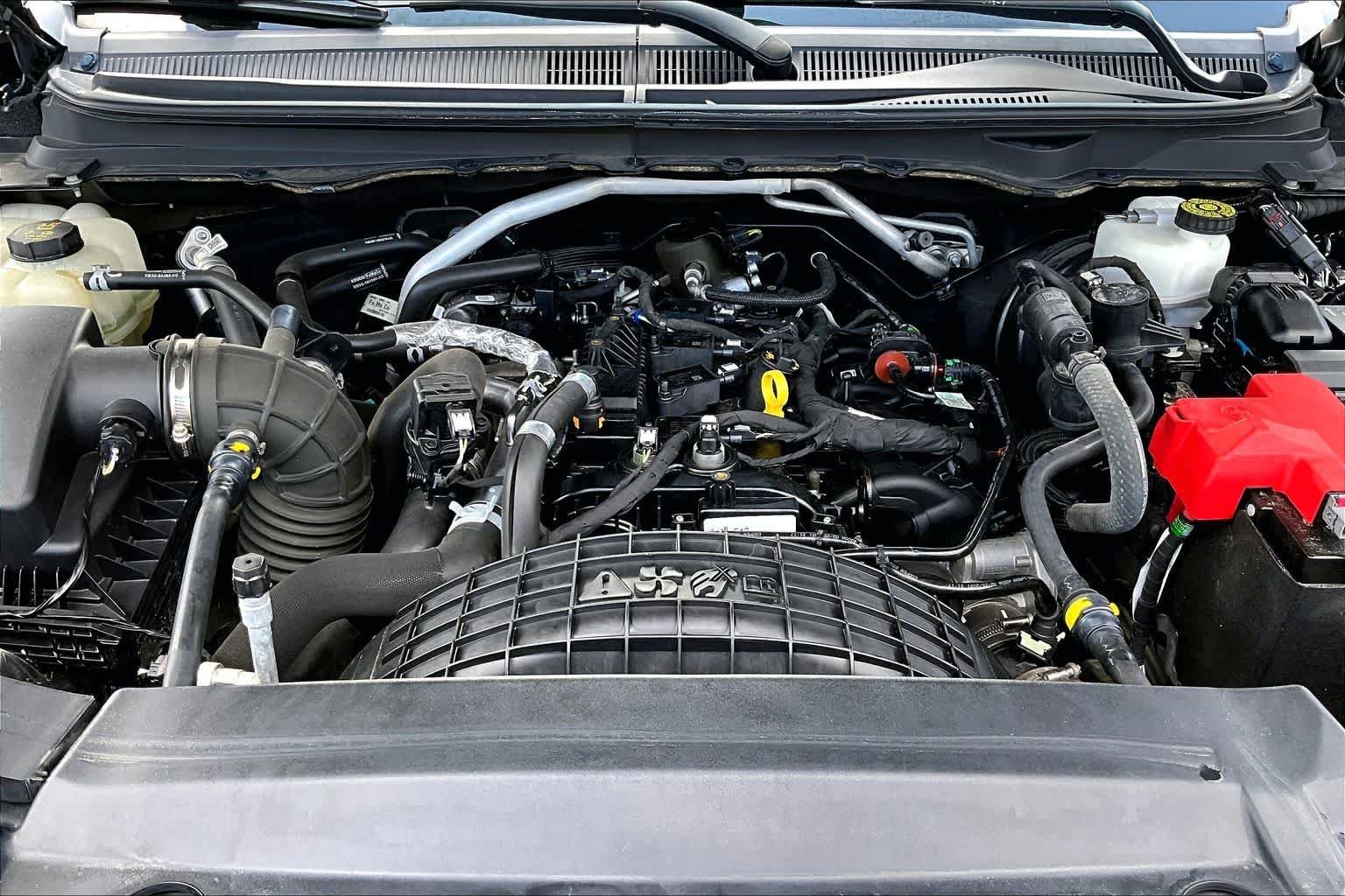 Used 2021 Carbonized Gray Metallic Ford LARIAT image 32
