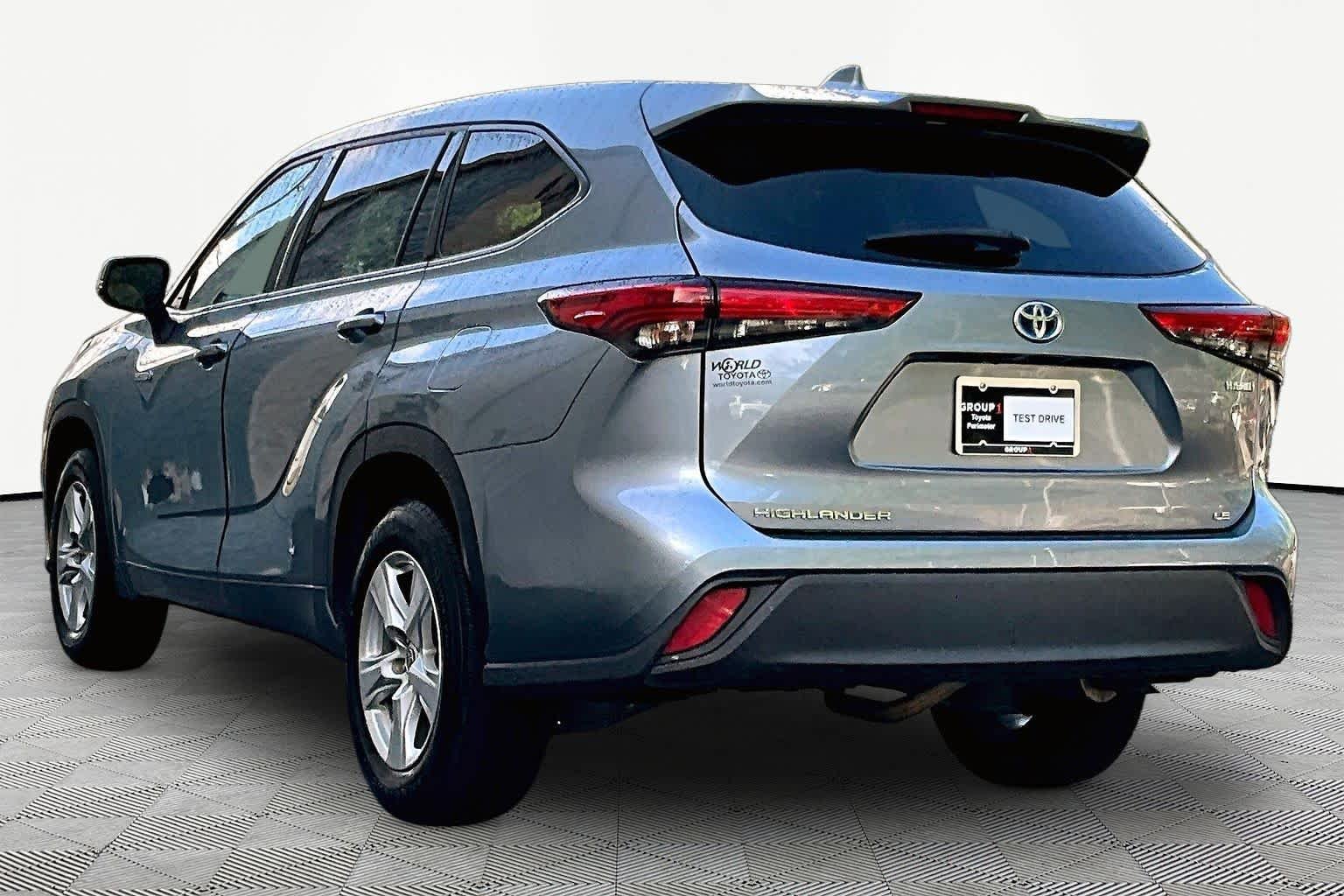 Used 2020 Moon Dust Toyota Hybrid LE image 12