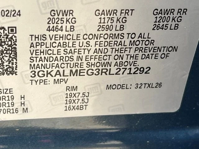 Used 2024 Downpour Metallic GMC SLE image 14