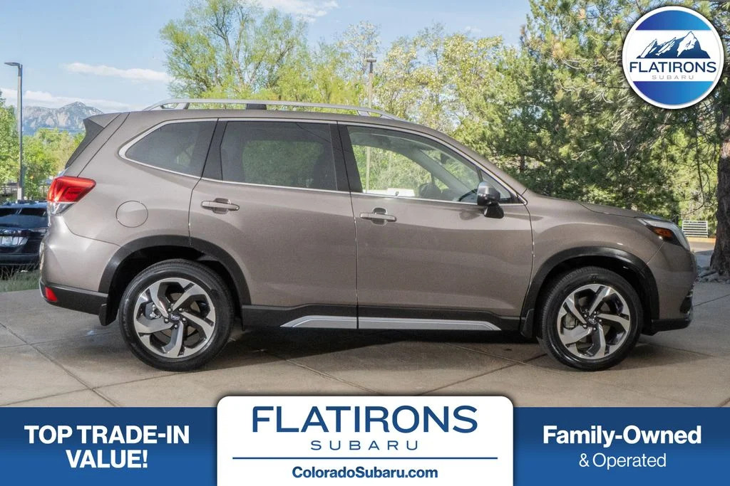 2023 Subaru Forester Touring's photo