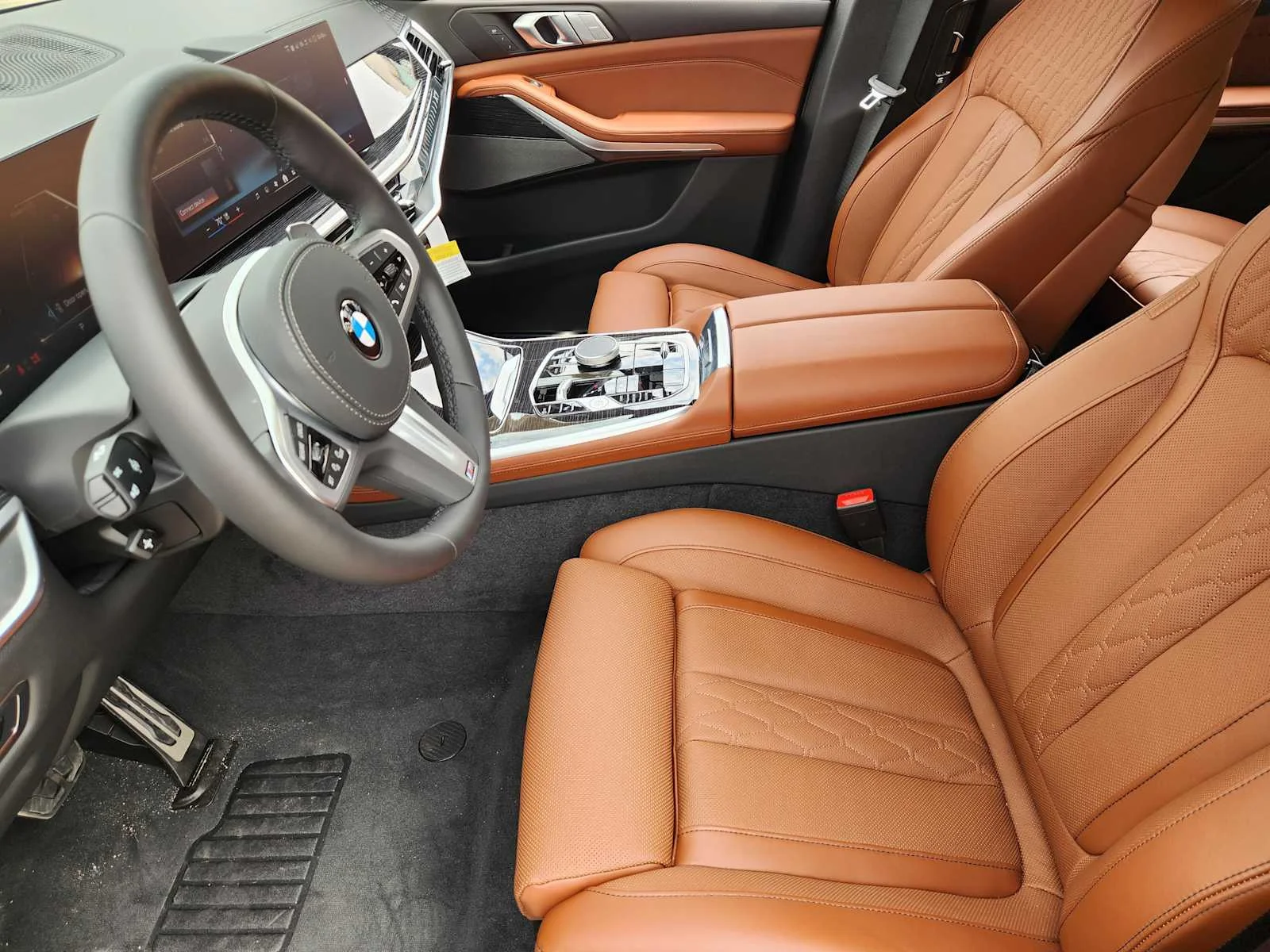 New 2027 Black Sapphire Metallic BMW xDrive40i image 4