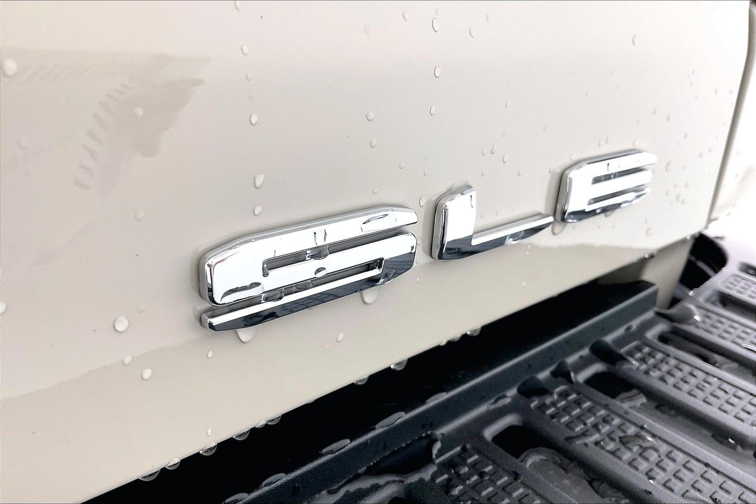 New 2026 Coastal Dune GMC SLE image 17
