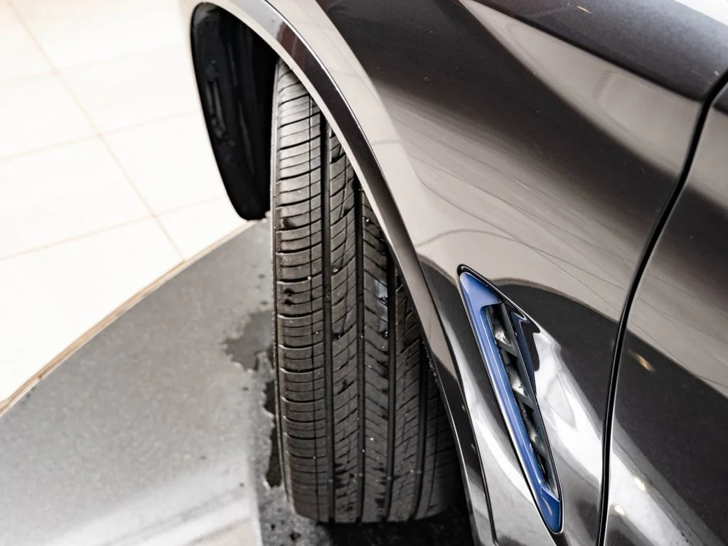 Used 2019 Dark Graphite Metallic BMW xDrive30i image 50