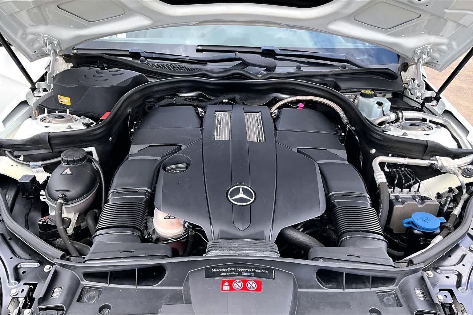 Used 2015 Polar White Mercedes-Benz E 400 image 30