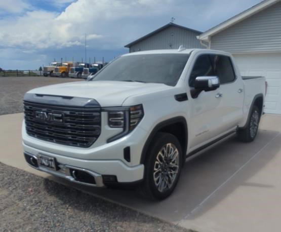 2024 GMC Sierra 4WD Crew Cab Short Box Denali Ultimate's photo