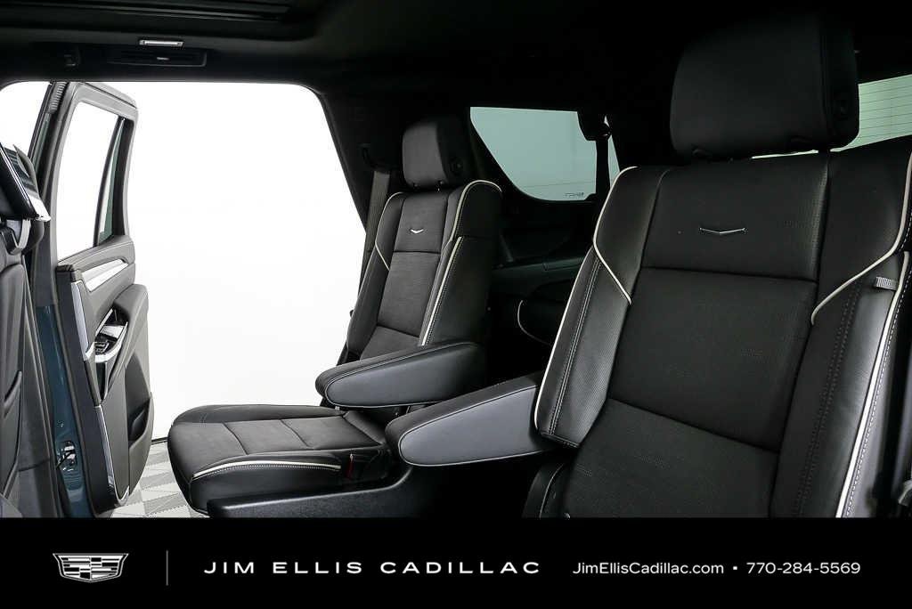 2026 Cadillac Escalade Luxury - Photo 23