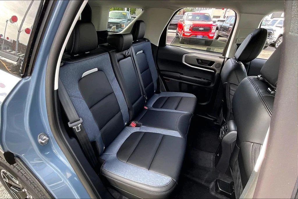 New 2025 Azure Gray Metallic Tri-Coat Ford Outer Banks® image 26
