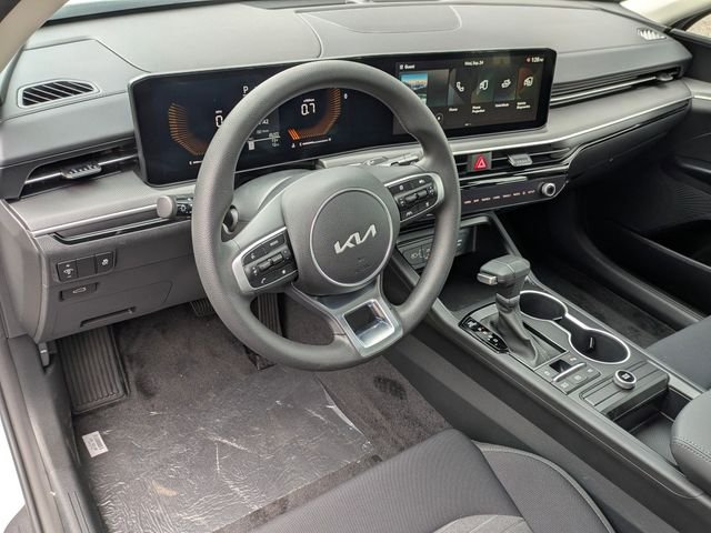 2026 Kia K5 LXS - Photo 13