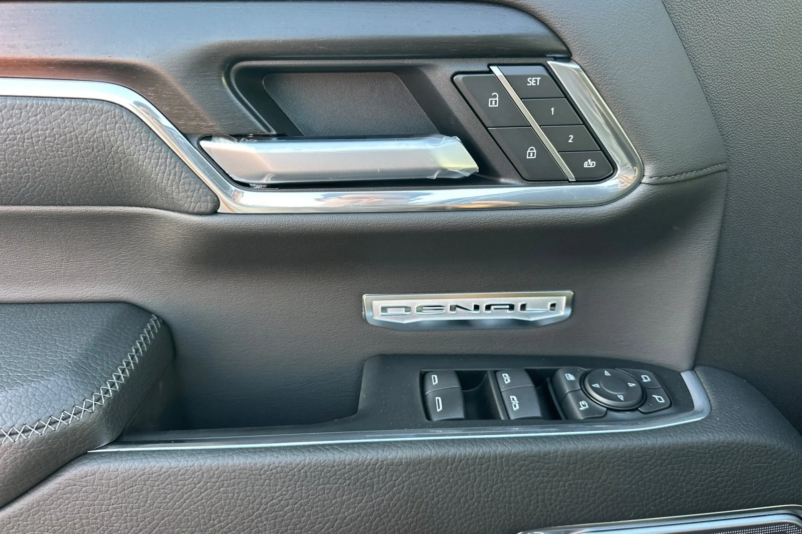 New 2026 Onyx Black GMC Denali image 9
