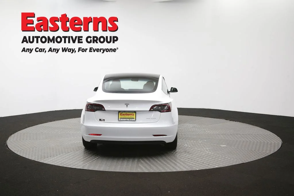 Used 2022 White Tesla Long Range image 34