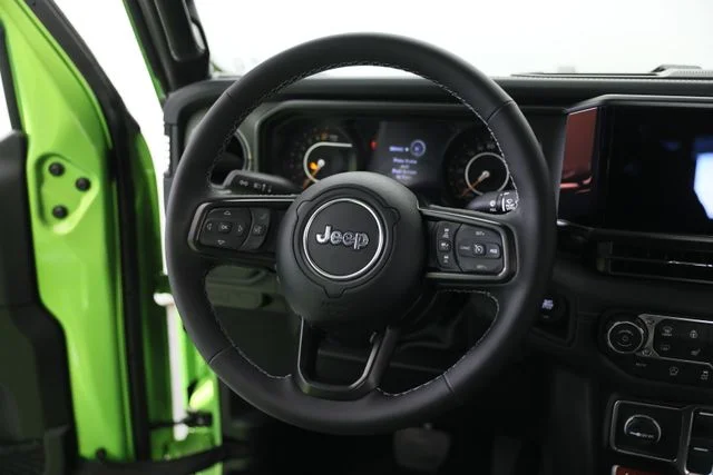 New 2026 Mojito Exterior Paint Jeep Mojave X image 3