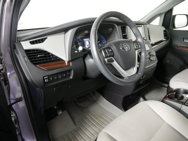 Certified Used 2020 Predawn Gray Mica Toyota Limited w/ Premium Pkg image 10