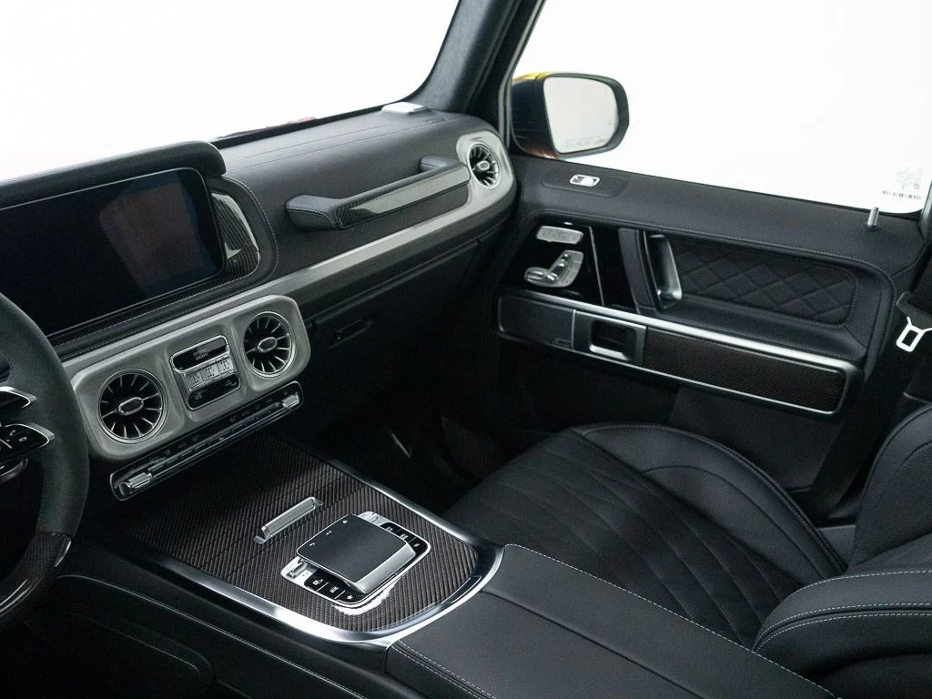 Used 2025 MANUFAKTUR Night Black Magno Mercedes-Benz G 63 AMG® 4MATIC® image 29