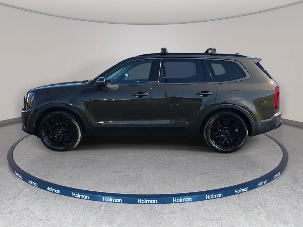 Certified Used 2022 Dark Moss Kia EX image 8