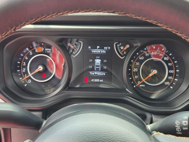 Used 2024 White Jeep Sport S image 24