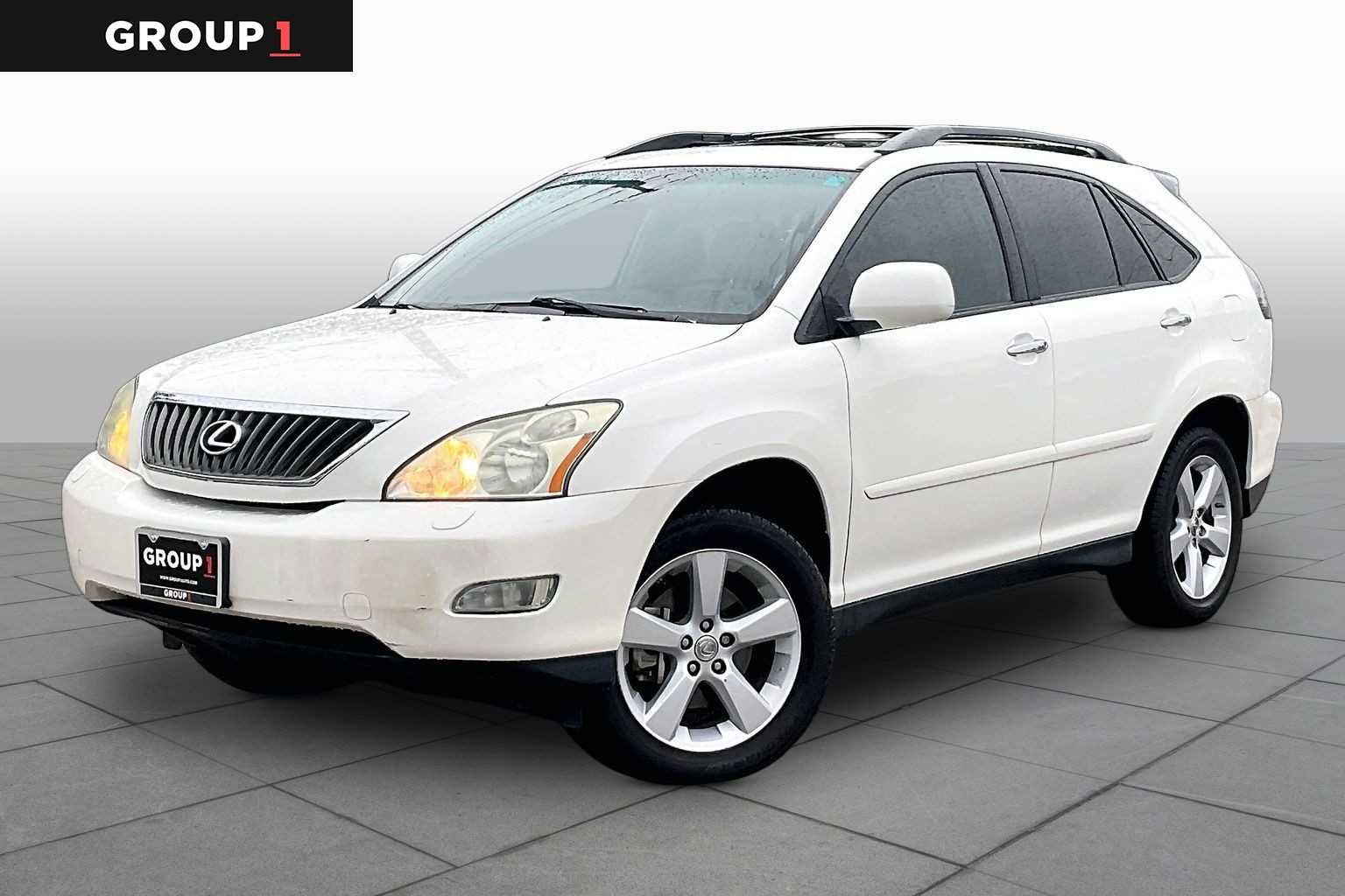 Used 2008 Crystal White Lexus  image 1