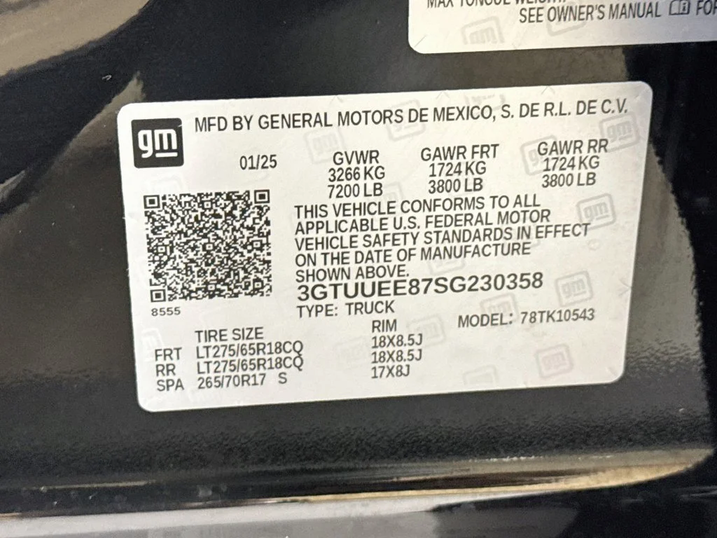 Used 2025 Black GMC AT4 image 42