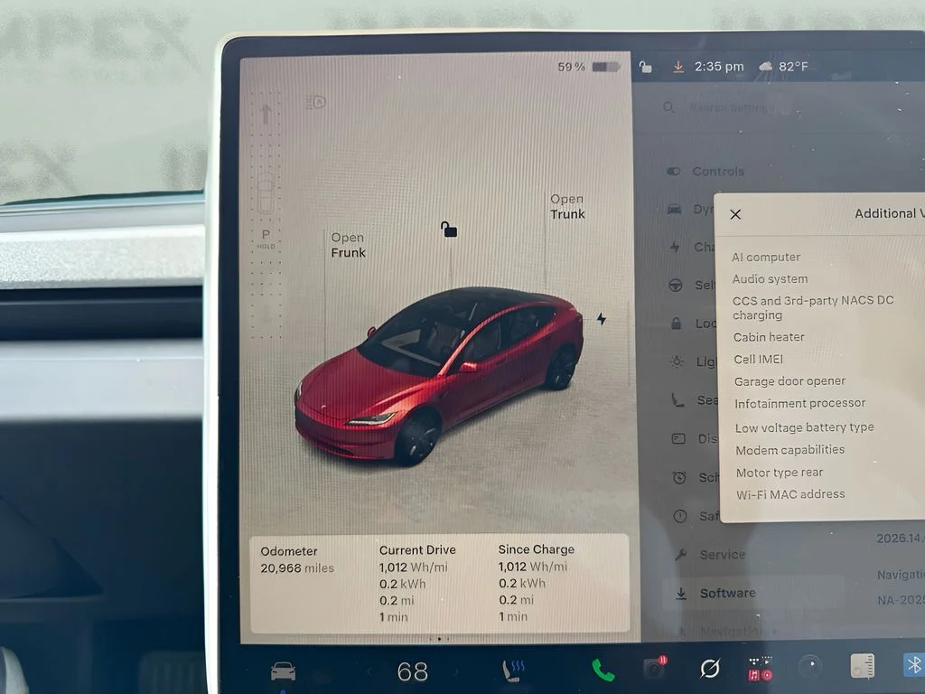 Used 2024  Tesla Base image 26