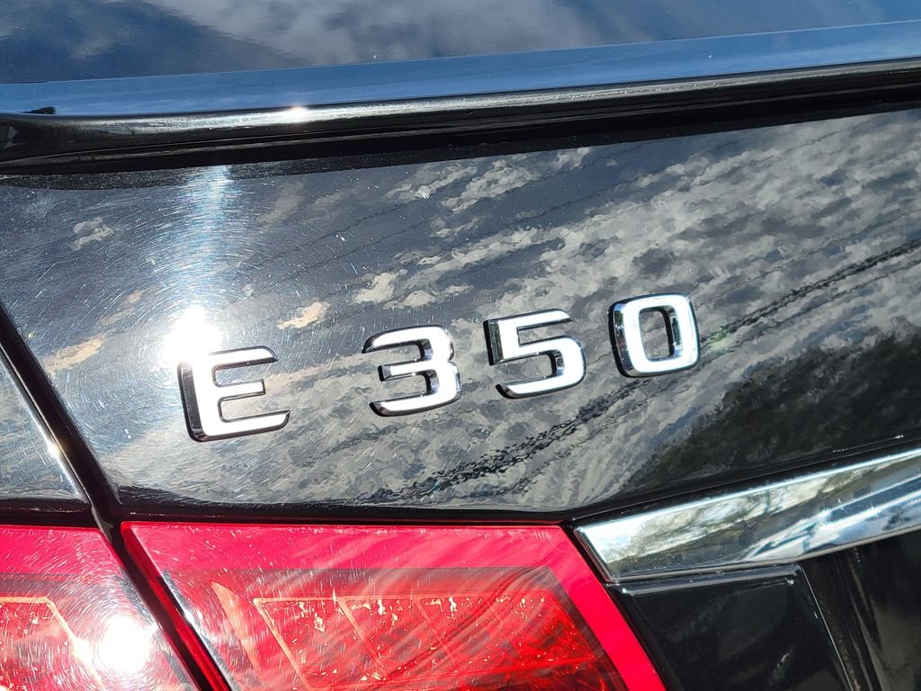 Used 2011 Black Mercedes-Benz E 350 image 5