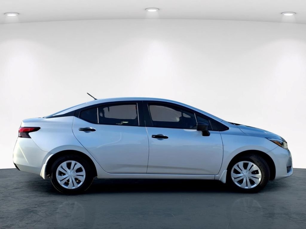 Used 2025 Silver Nissan 1.6 S image 7