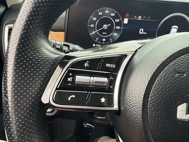 Used 2024 Steel Gray Kia SX image 34
