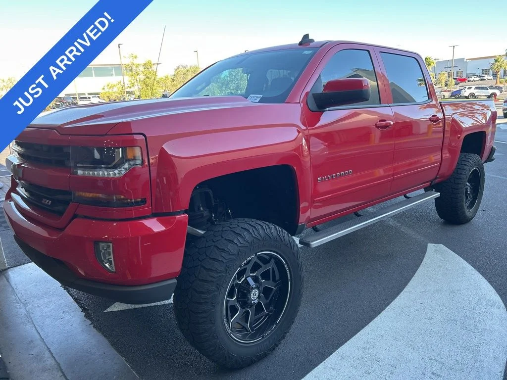 2016 Chevrolet Silverado 1500 LT 4X4 Crew Cab Standard Box's photo
