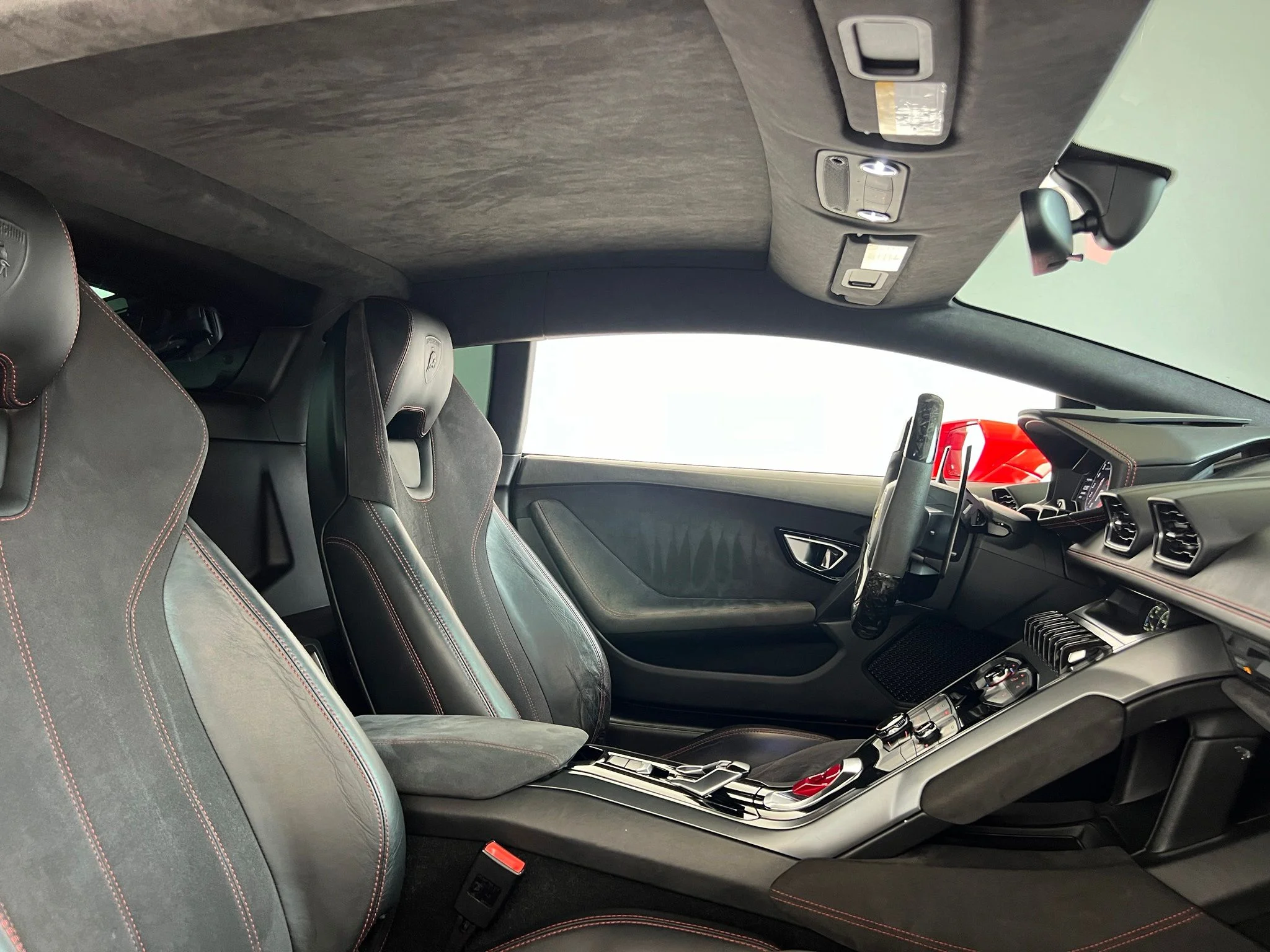 Used 2016 Red Lamborghini LP580-2 image 14