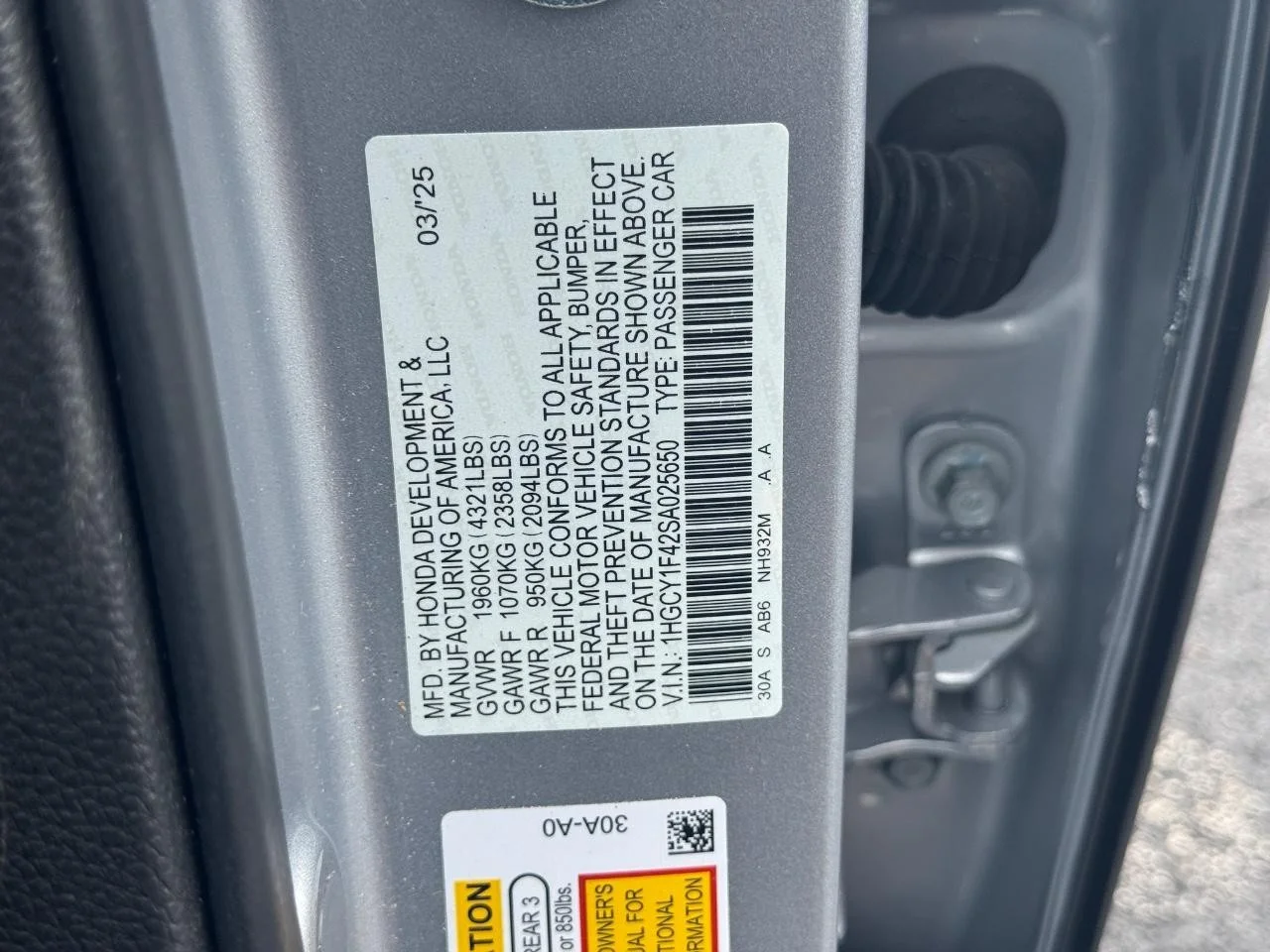 Certified Used 2025 Solar Silver Metallic Honda 1.5T SE image 27