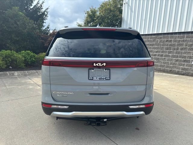 Used 2022 White Kia SX image 7