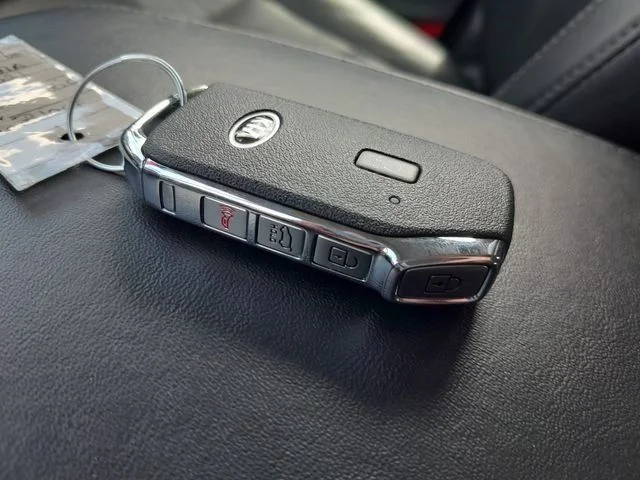 Used 2021 Black Kia S image 10