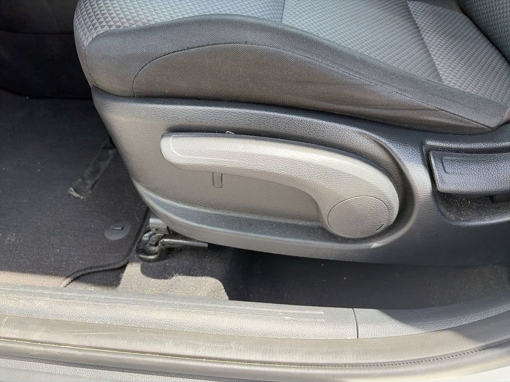 Used 2024 White Kia LX image 15