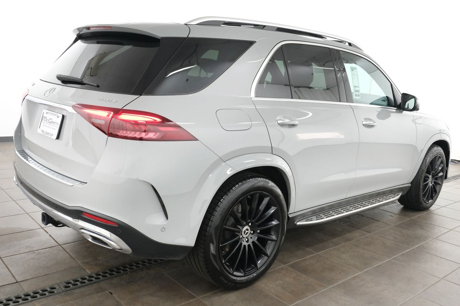 Used 2024 MANUFAKTUR Alpine Gray Mercedes-Benz GLE 450 image 6