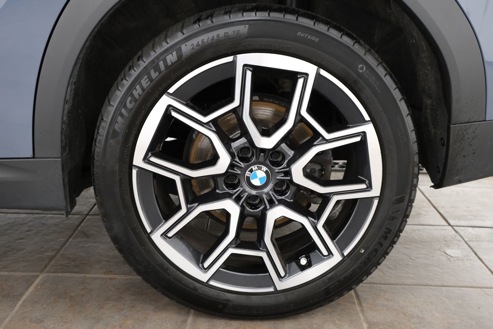 Certified Used 2025 Storm Bay Metallic BMW xDrive28i image 34