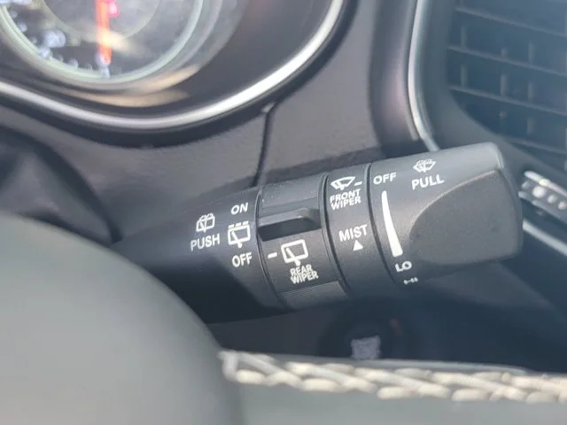 Certified Used 2021 Black Jeep Latitude Lux image 17