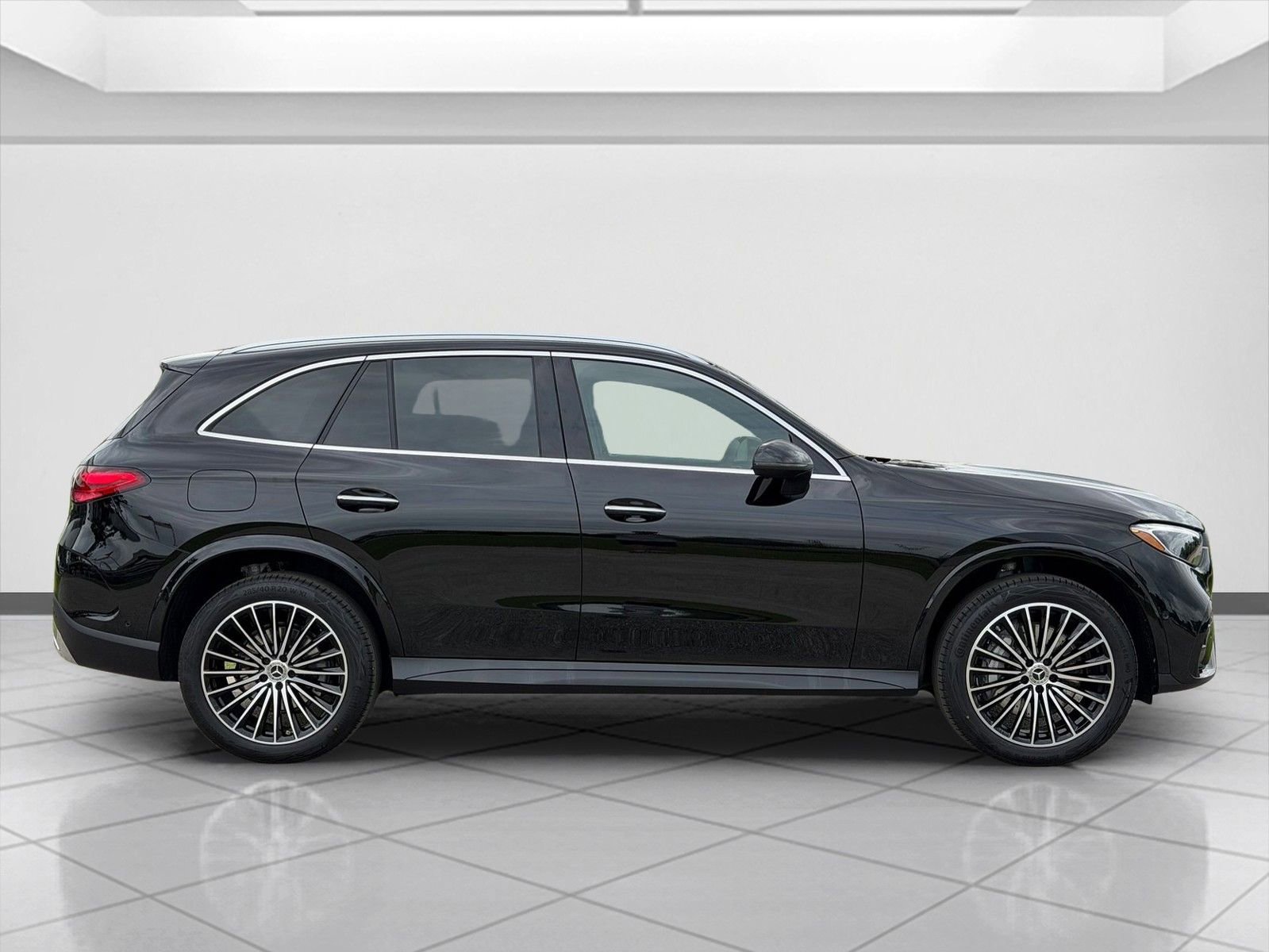 New 2026 Black Mercedes-Benz GLC 300 image 26