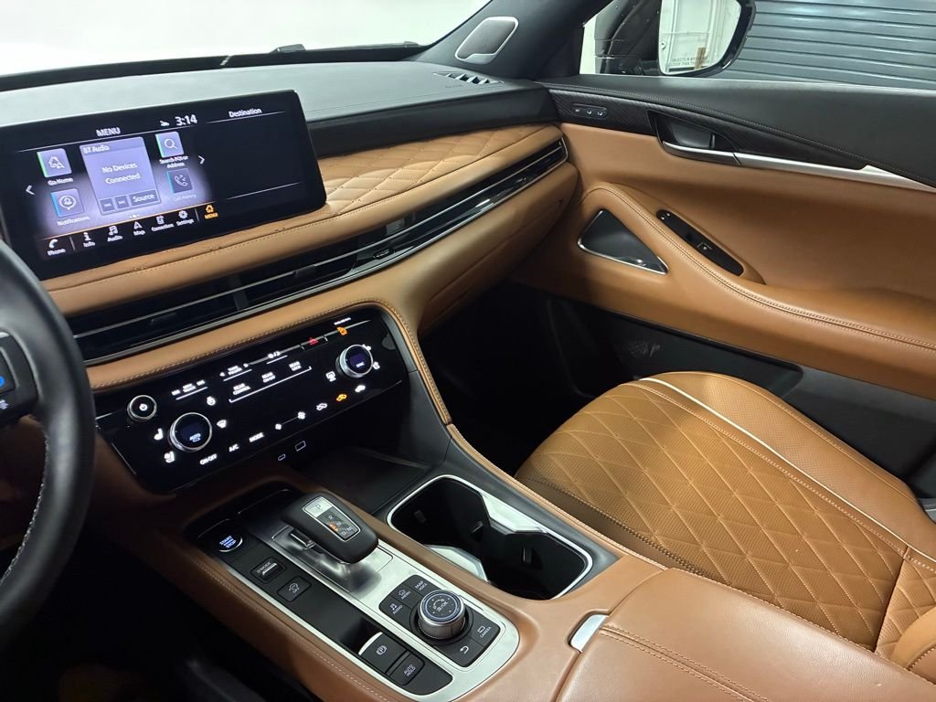 Used 2025 Black INFINITI Autograph image 27