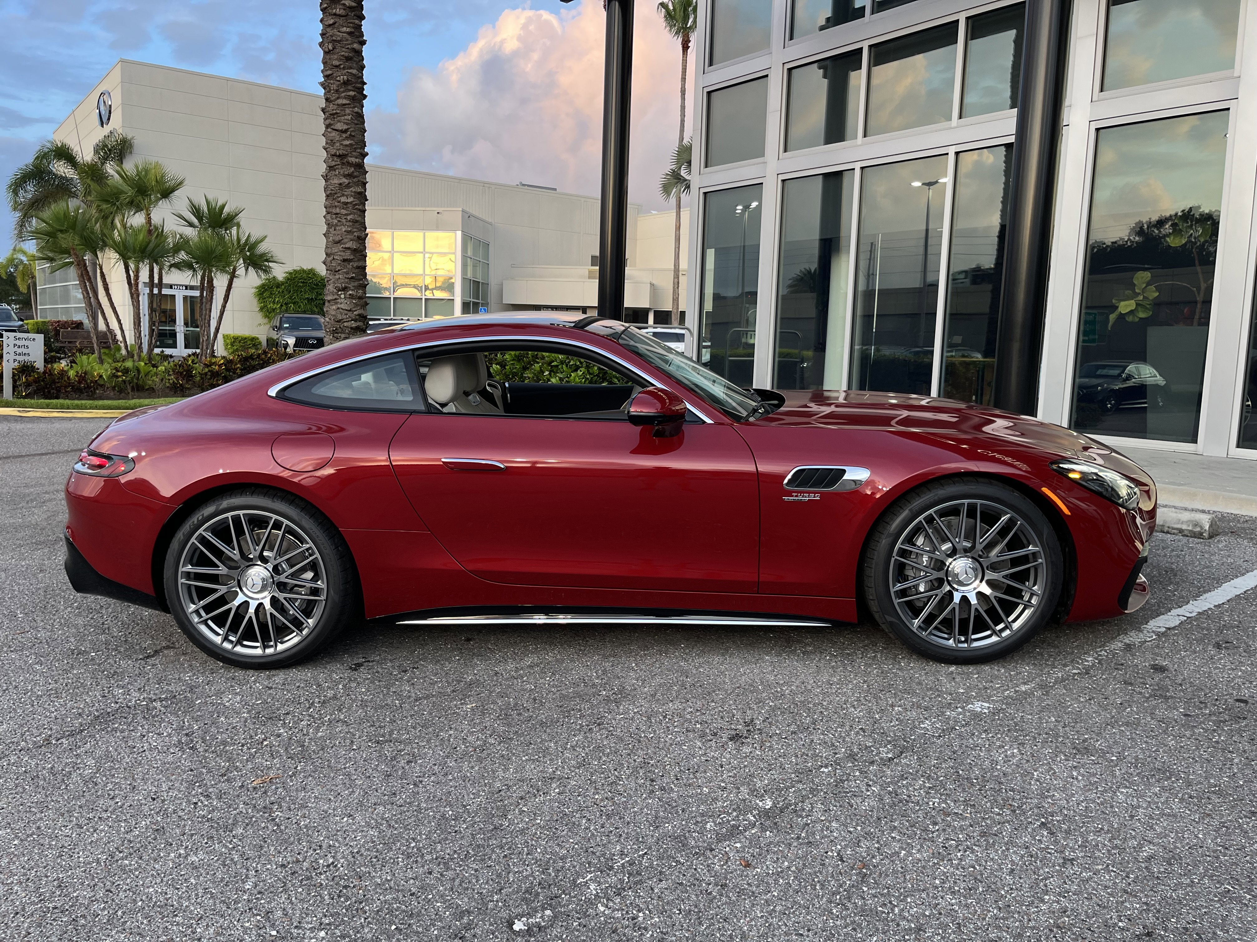 New 2026 MANUFAKTUR Patagonia Red Metallic Mercedes-Benz AMG® GT 43 image 8