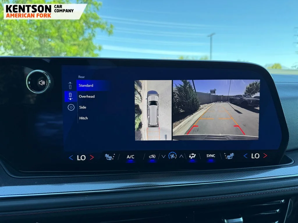 Used 2025 White Chevrolet RST image 25