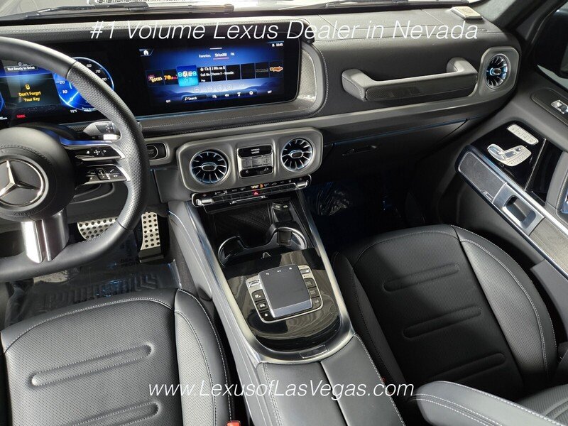 Used 2025 Gray Mercedes-Benz G 580 image 17