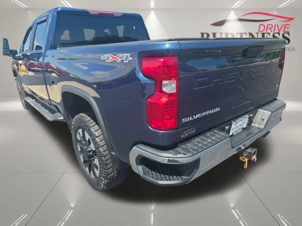 Certified Used 2020 NORTHSKY BLUE METALLIC Chevrolet LT image 6