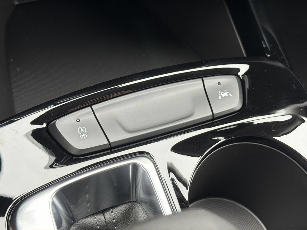 New 2026 Mosaic Black Metallic Chevrolet ACTIV image 17